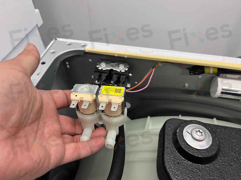出現故障碼E11😵Whirlpool惠而浦前置式洗衣機 FRAL80211