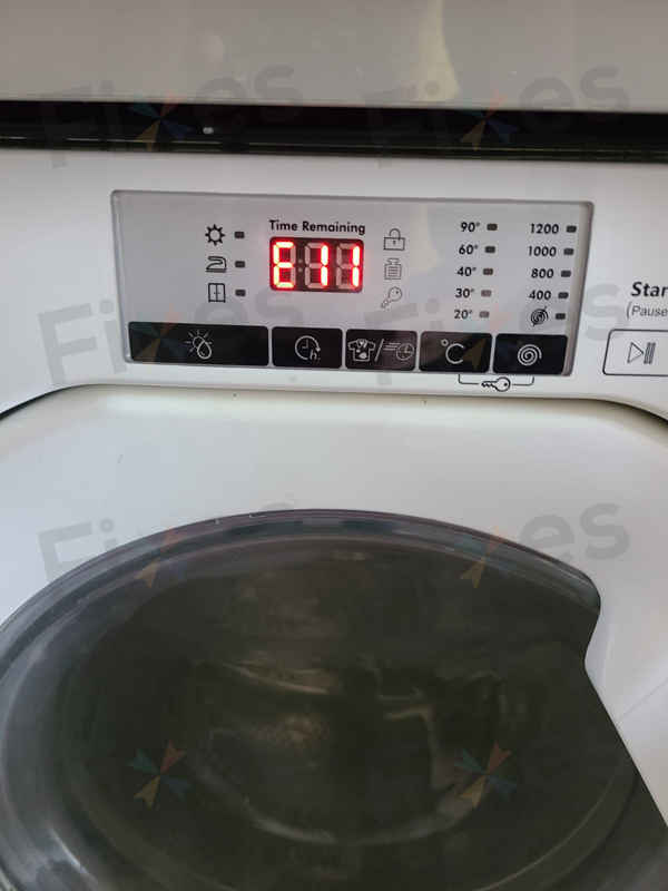 出現故障碼E11🔍Whirlpool惠而浦二合一洗衣乾衣機 BWPR75210