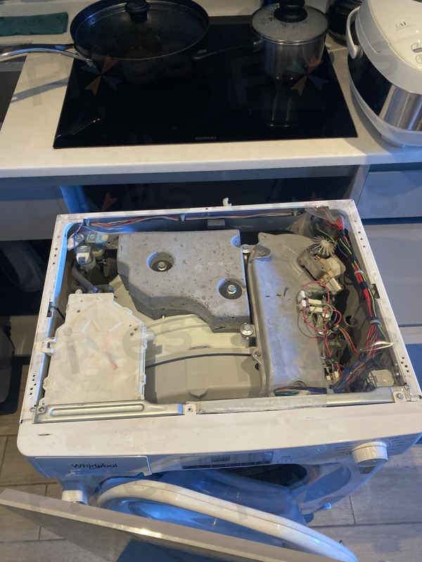 出現故障碼E11🔍Whirlpool惠而浦二合一洗衣乾衣機 BWPR75210