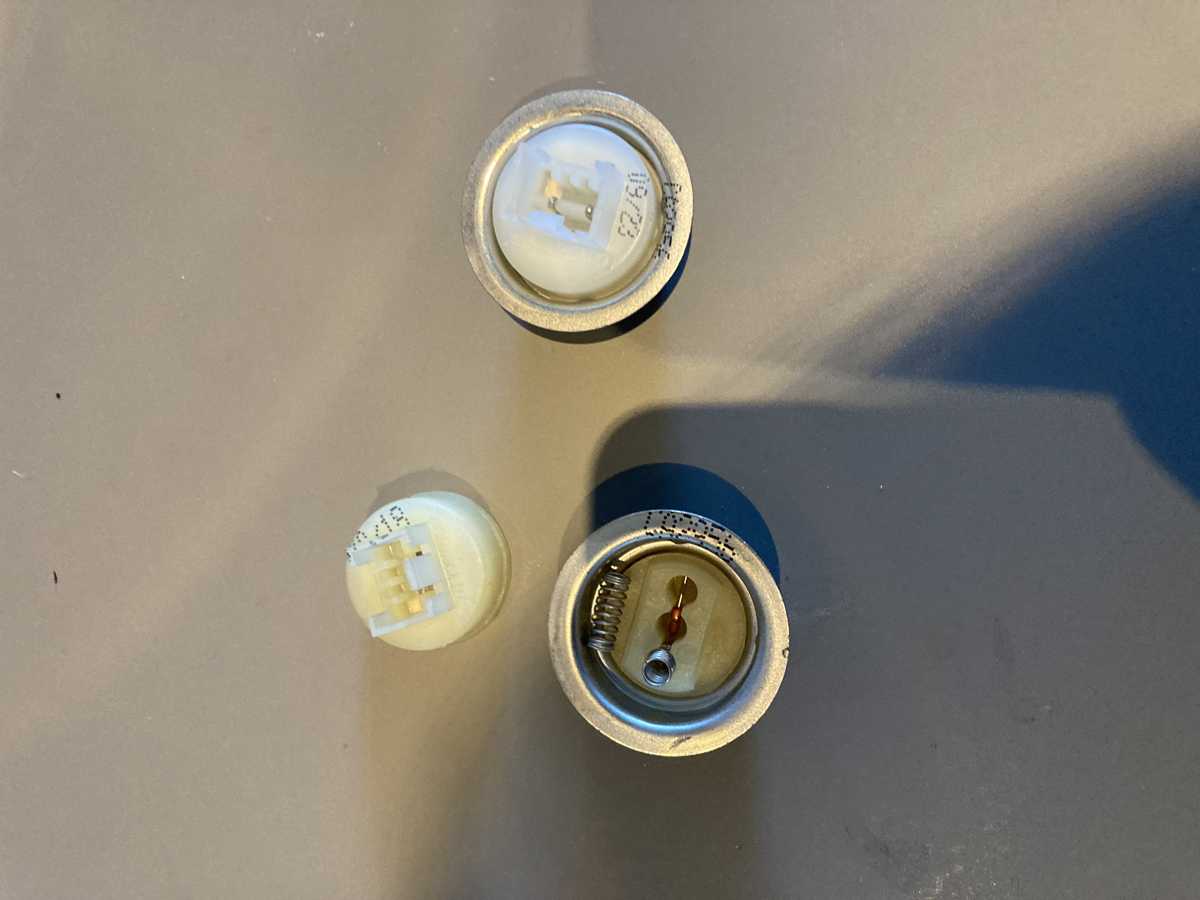 出現故障碼E11🔍Whirlpool惠而浦二合一洗衣乾衣機 BWPR75210