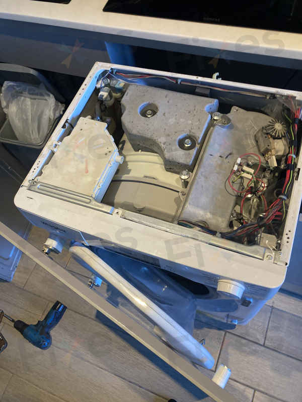 出現故障碼E11🔍Whirlpool惠而浦二合一洗衣乾衣機 BWPR75210