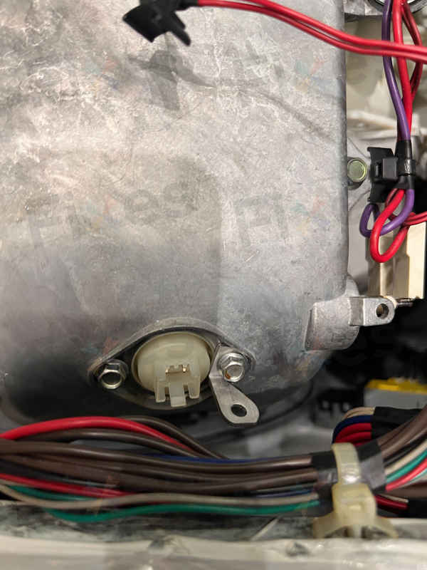 出現故障碼E11🔍Whirlpool惠而浦二合一洗衣乾衣機 WWPU75210