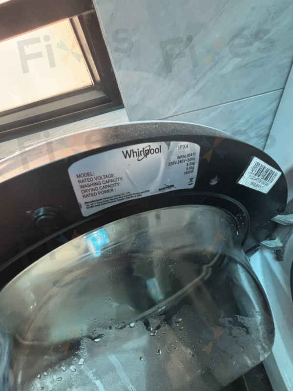 這部惠而浦WRAL系列洗衣機E11故障後，師傅的水壓調整秘訣💡