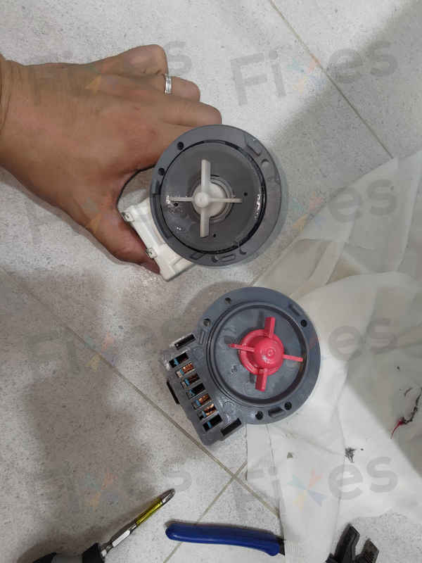 出現故障碼E12，不排水故障🔧Whirlpool惠而浦二合一洗衣乾衣機 WRAL85411
