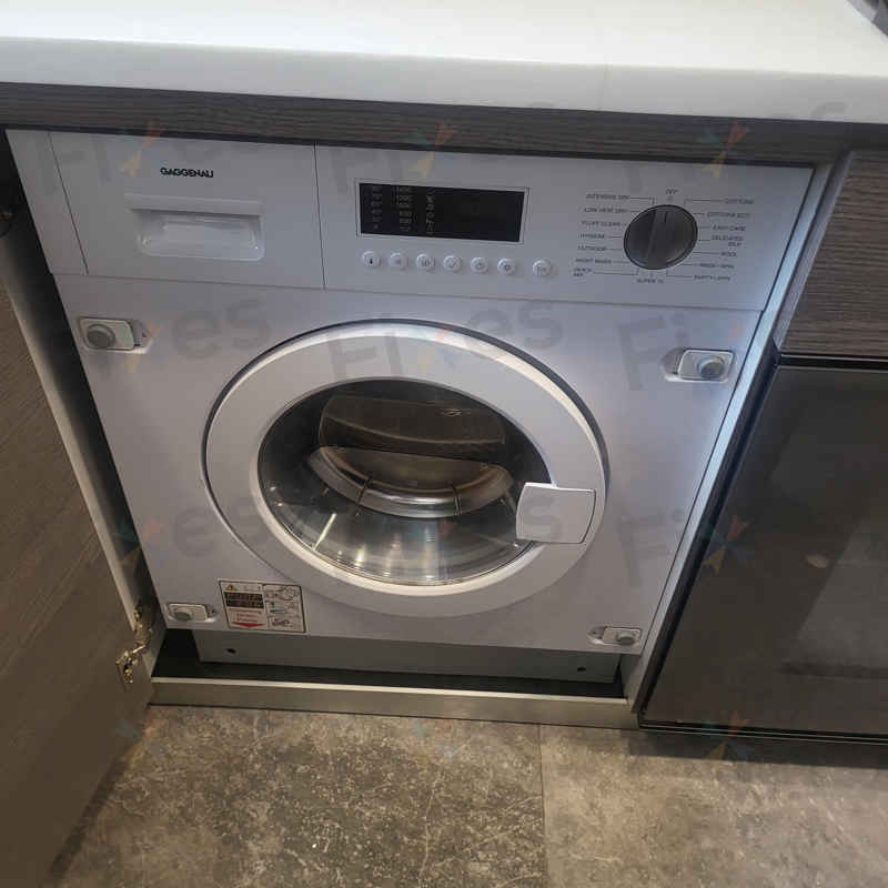 出現故障碼E12及E13🚨 GAGGENAU前置式洗衣機 WD200140/07