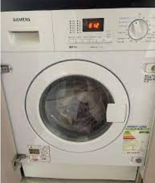 出現故障碼E12,不能運作😲Siemens西門子二合一洗衣乾衣機 WD14D366HK/03