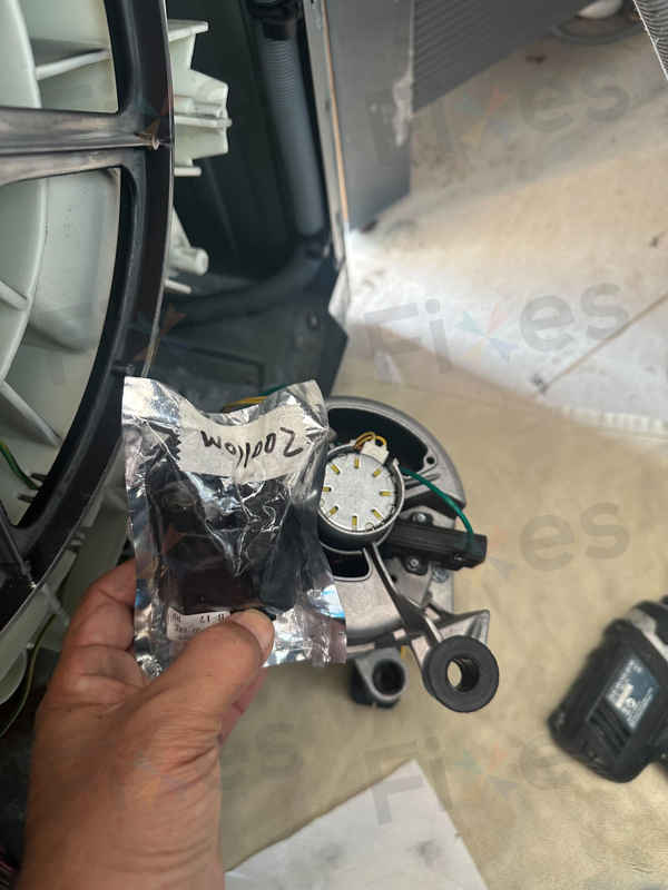 不必整個摩打更換!這部Kuppersbusch WT系列洗衣機E12竟是碳刷問題 🧩