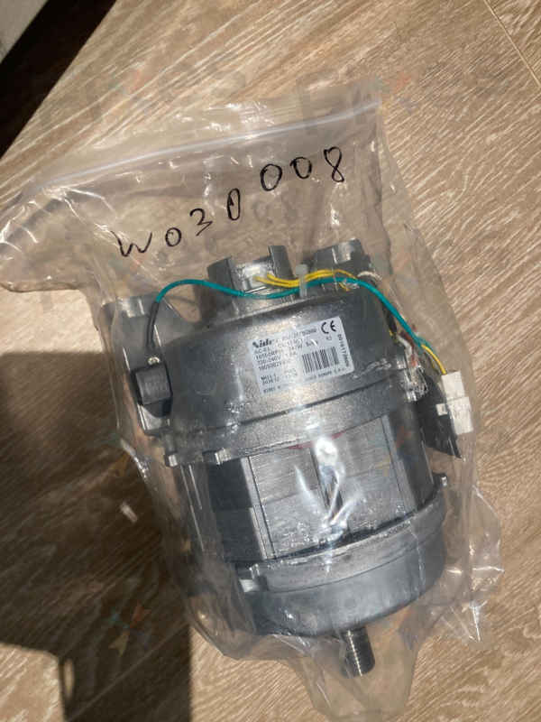 出現故障碼E12，摩打損壞💥Siemens西門子前置式洗衣機 WK14D321HK/07
