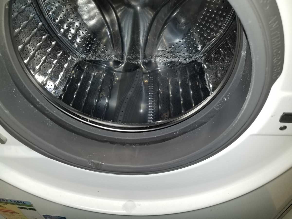 出現故障碼E12,更換排水泵🔍Whirlpool惠而浦前置式洗衣機 FRAL80111