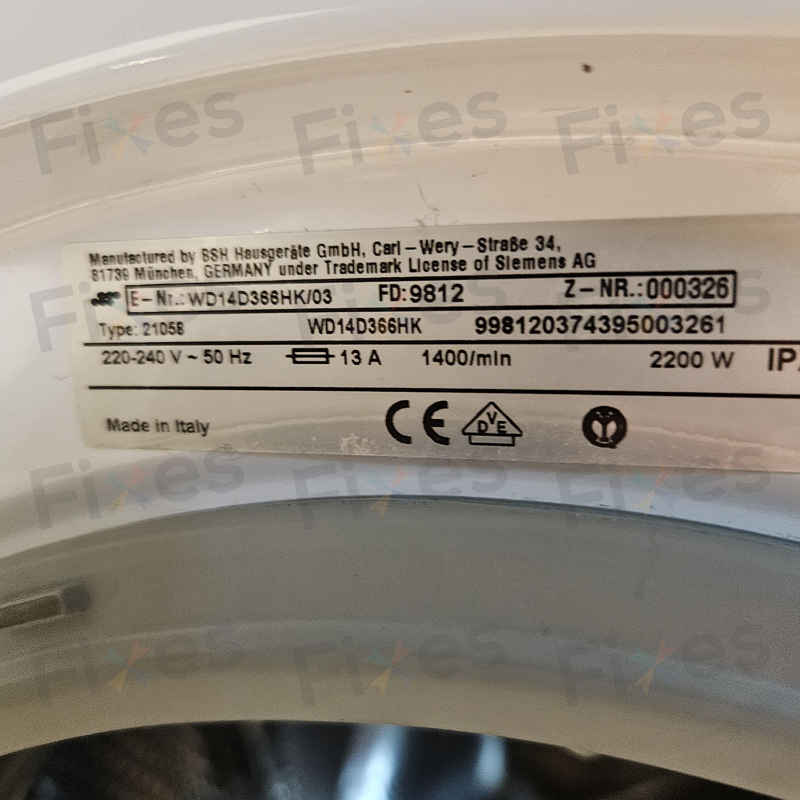 狹窄廚房空間挑戰:師傅如何拆解這部西門子WD系列洗衣機更換碳刷 💪