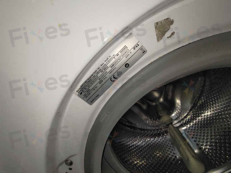 這部西門子WK系列洗衣機突然停轉顯示E12？摩打碳刷磨損成罪魁禍首 ⚡