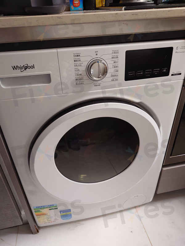 口袋裡的髮夾惹禍？這部Whirlpool FRAL系列洗衣機E12故障碼揭示真相 🔍