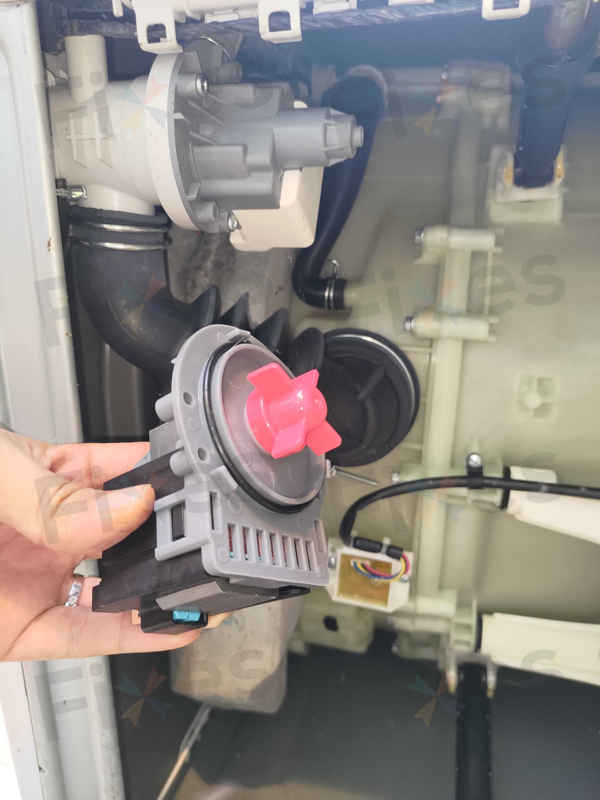 出現故障碼E12💧Whirlpool惠而浦前置式洗衣機 FRAL75111