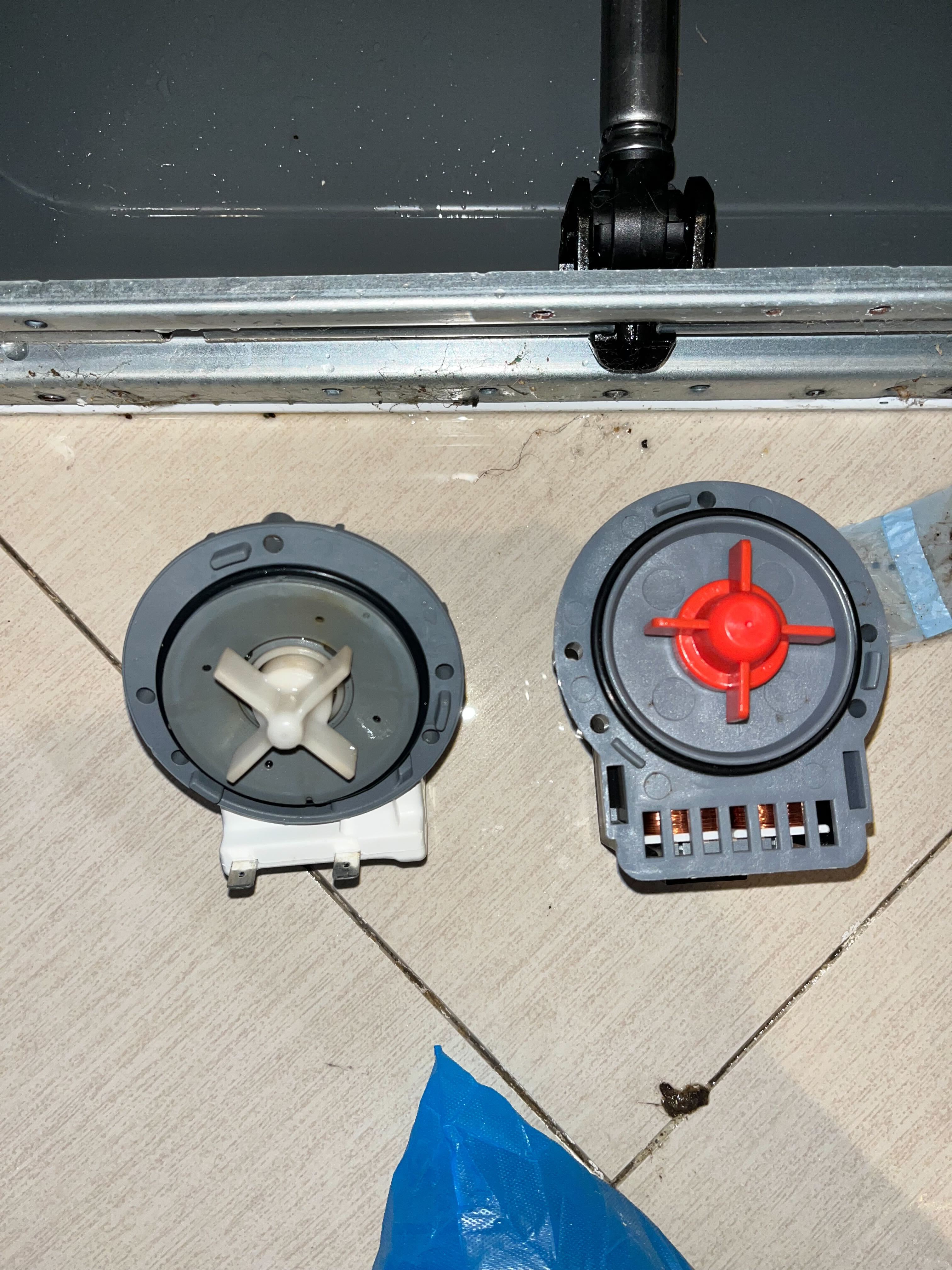 出現故障碼E12🚫Whirlpool惠而浦前置式洗衣機 FRAL80211
