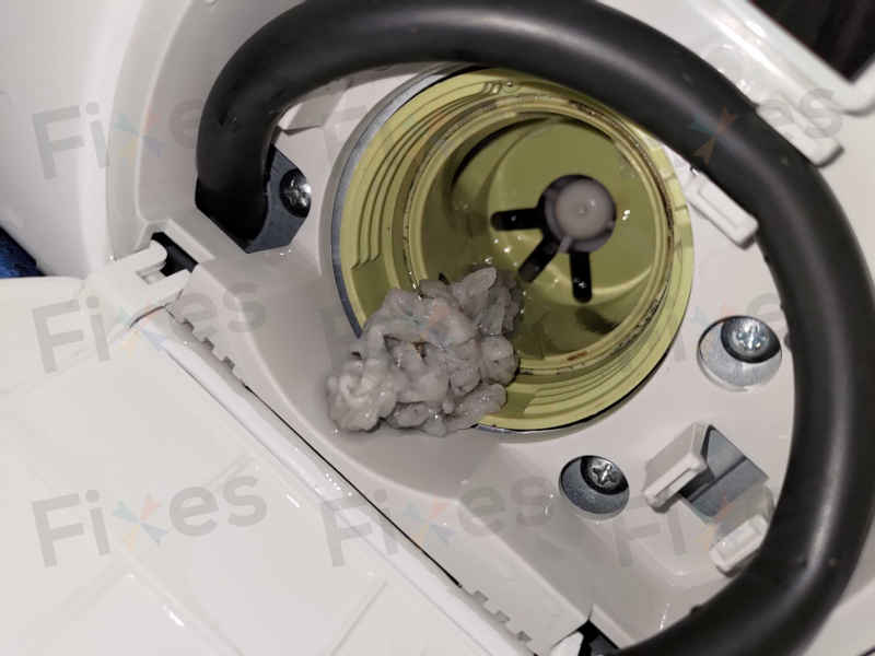 這部惠而浦FRAL系列洗衣機不排水並出現E12的原因,竟是意想不到的小物作祟 🌊