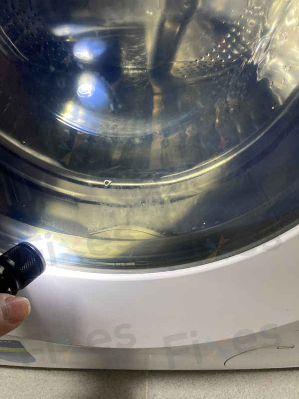 從無助到重生:客戶如何解決惠而浦FRAL系列洗衣機E12故障及排水泵問題✨