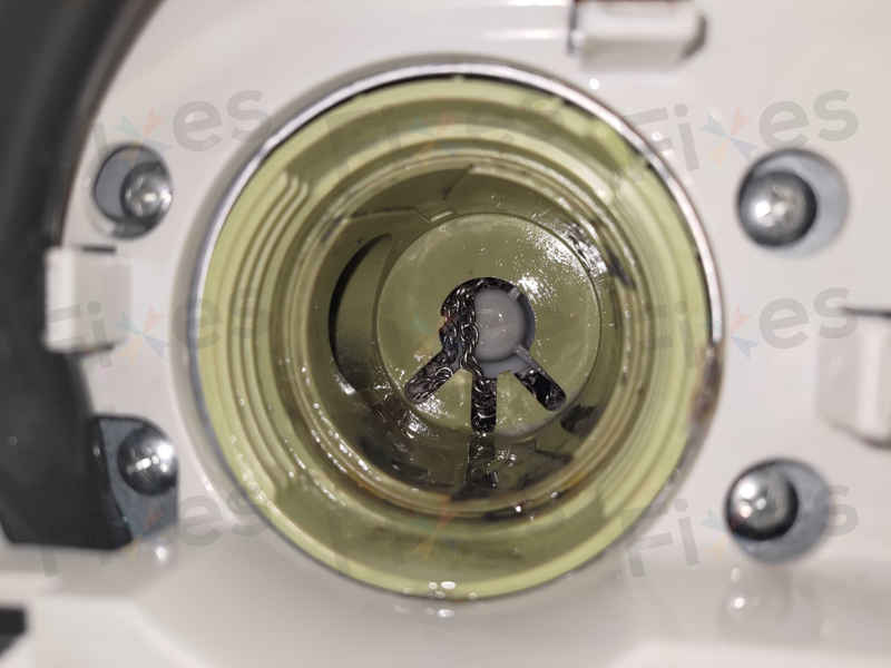 這部惠而浦WRAL系列洗衣機E12排水異響，一條銀鏈的意外尋寶🔗
