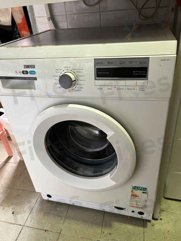 金章洗衣機出E12且無法停止入水？一個意想不到的零件故障 🤔