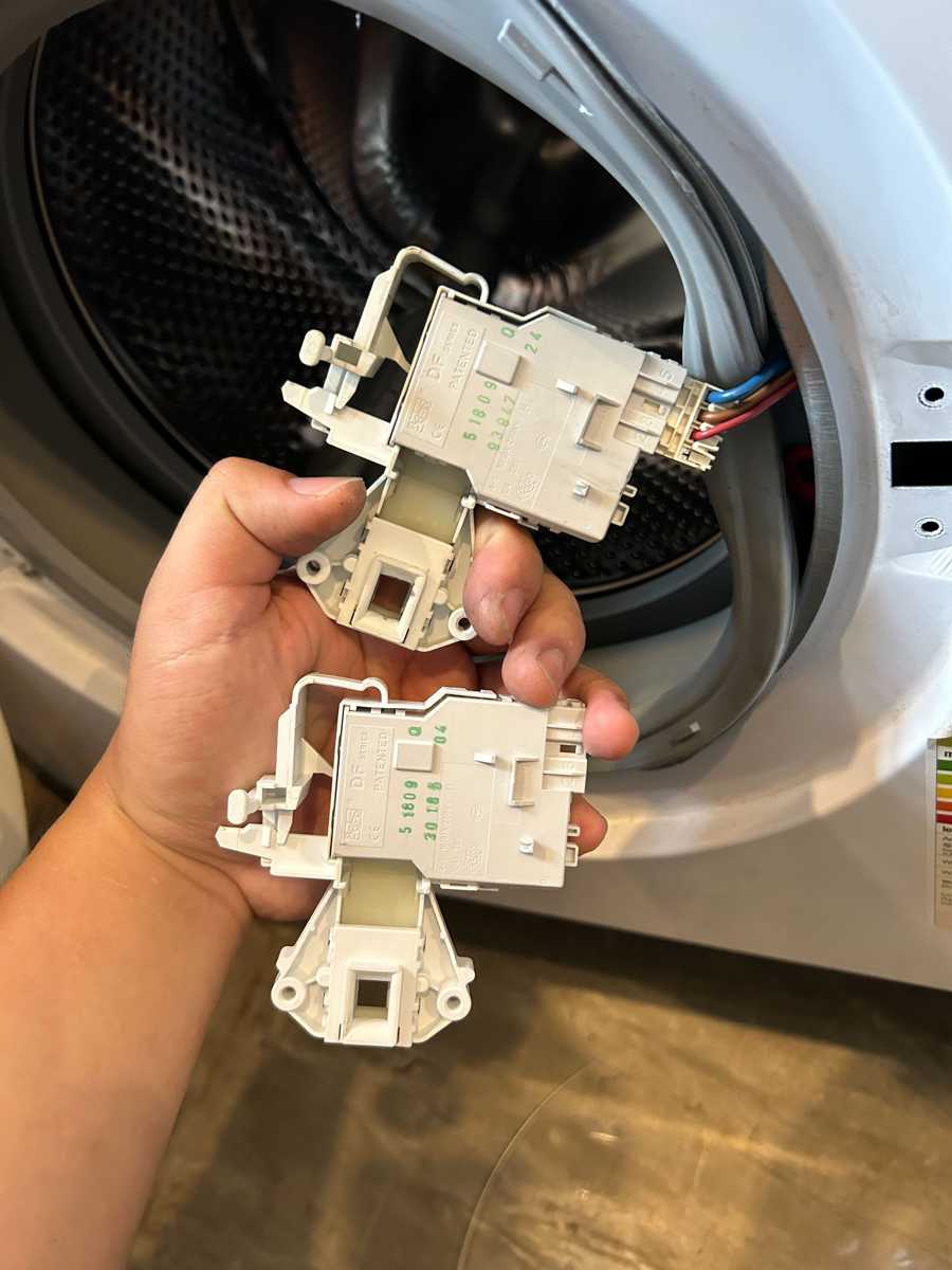 Bosch嵌入式洗衣機卡住衣服?解鎖E13故障碼的專業方法 🔓