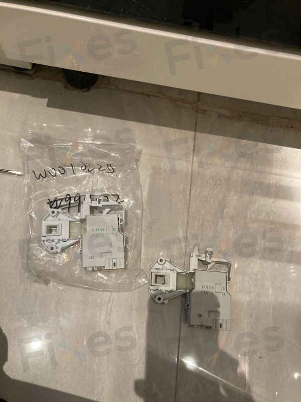 出現故障碼E13,門鎖故障🛠️Siemens西門子前置式洗衣機 WK14D321HK/07