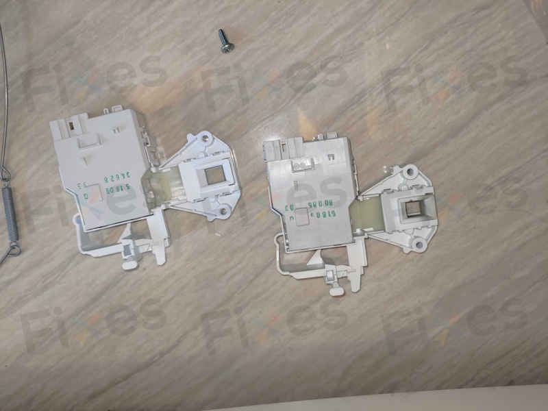 出現故障碼E13,無法鎖門🔒Siemens西門子前置式洗衣機 WK14D321HK/07
