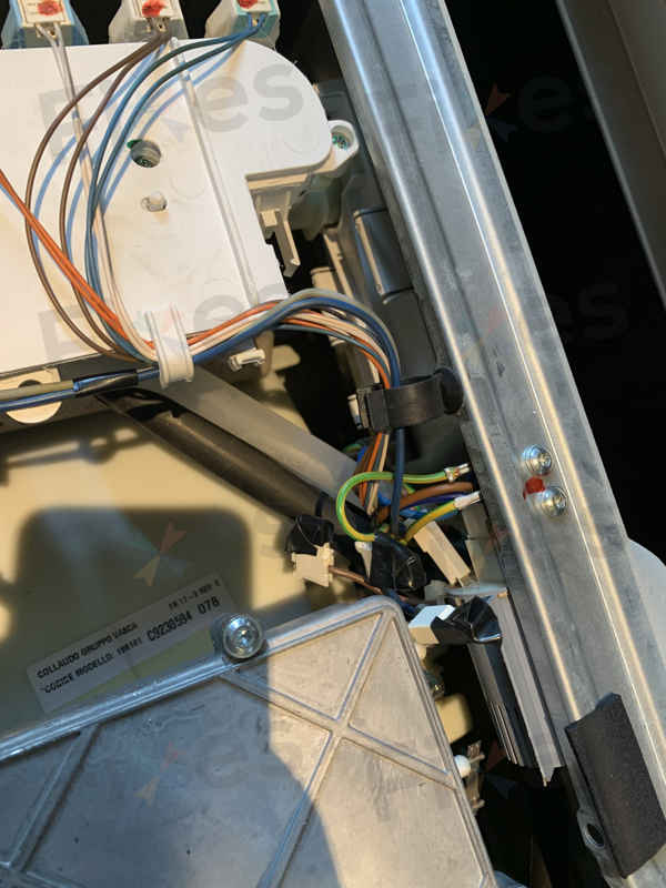 高端GAGGENAU洗衣機的隱藏危機：未使用的烘乾功能也會出問題？🤔