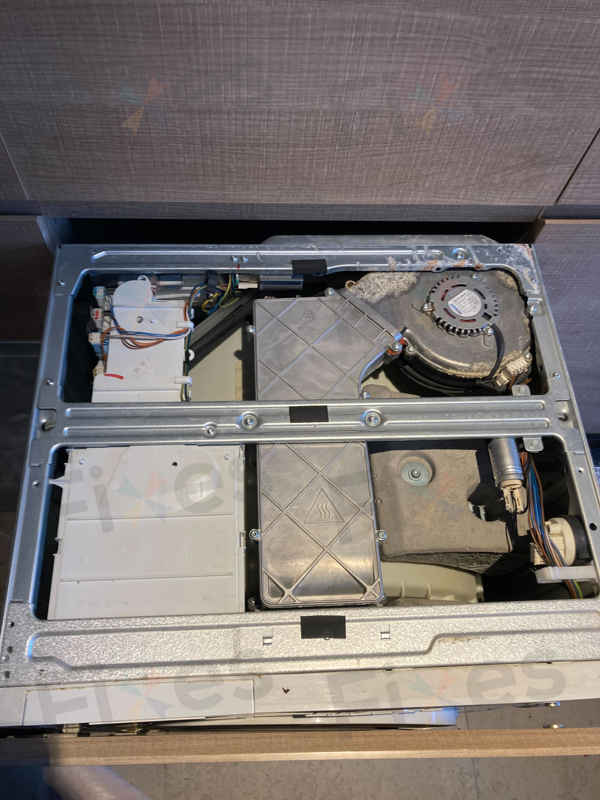出現故障碼E13🛠️Siemens西門子前置式洗衣機 WK14D320GB/05