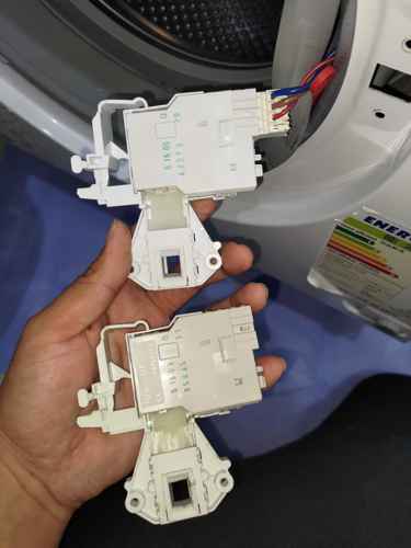 這部西門子WK系列洗衣機E13故障碼讓機門變成上鎖寶箱？客戶每次都要拉救命繩開門 🗝️