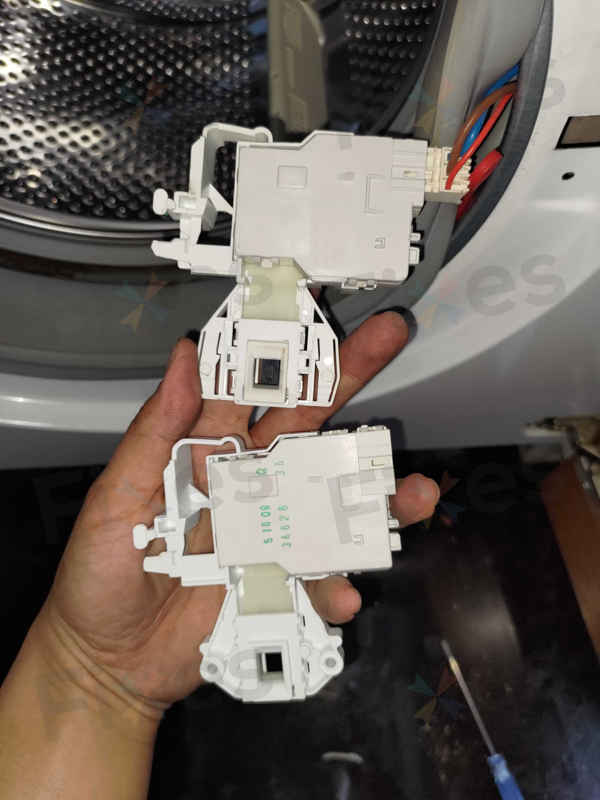 西門子WK16D系列洗衣機門鎖異響伴隨E13故障碼？這樣處理最有效 🎯