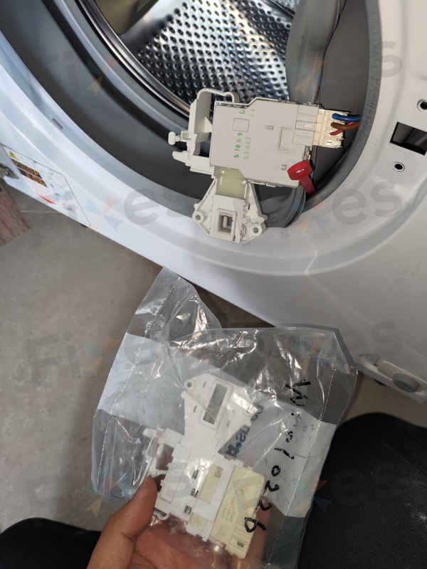 這部西門子WK系列洗衣機E13故障碼升級史：從救命繩手動開門到完全停擺 🆘