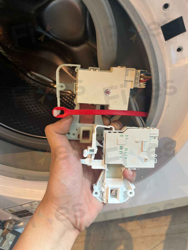 這部西門子WK系列洗衣機E13故障碼現場故事:如何識破仿製門鎖 🕵️