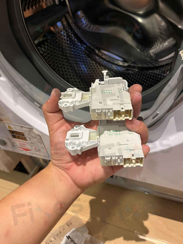 出現故障碼E13🔒Smeg前置式二合一洗衣乾衣機 LSTA147HK