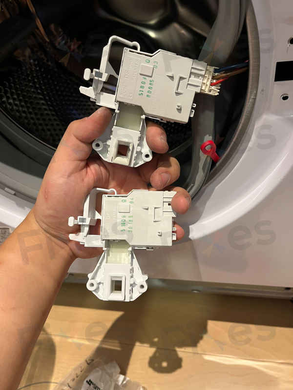 出現故障碼E13🔒Smeg前置式二合一洗衣乾衣機 LSTA147HK