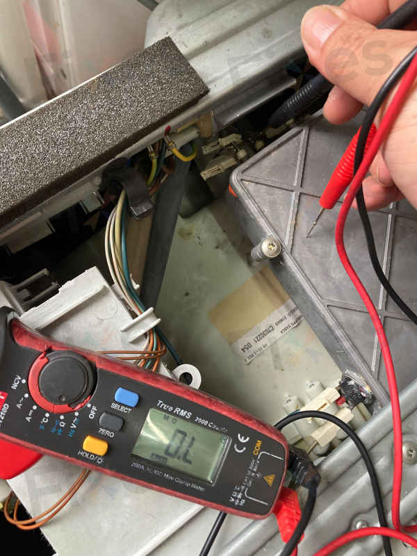 出現故障碼E13🔒Whirlpool惠而浦前置式洗衣機 AWF74141