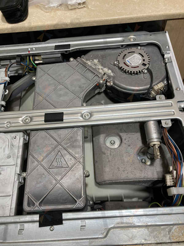 出現故障碼E13❗Whirlpool惠而浦前置式洗衣機 AWF74141BU