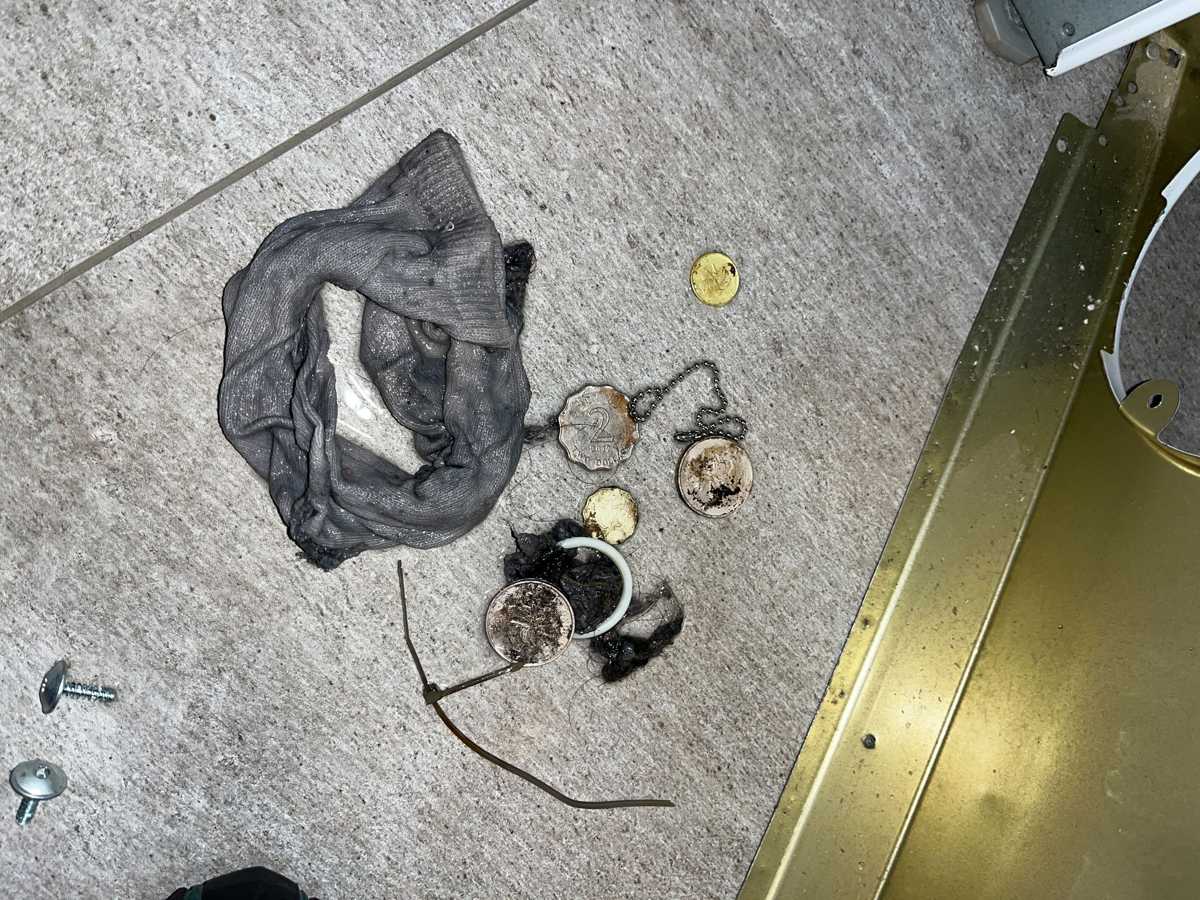 出現故障碼E18,排水困難😰Bosch博世前置式洗衣機 WAW28750GB/09