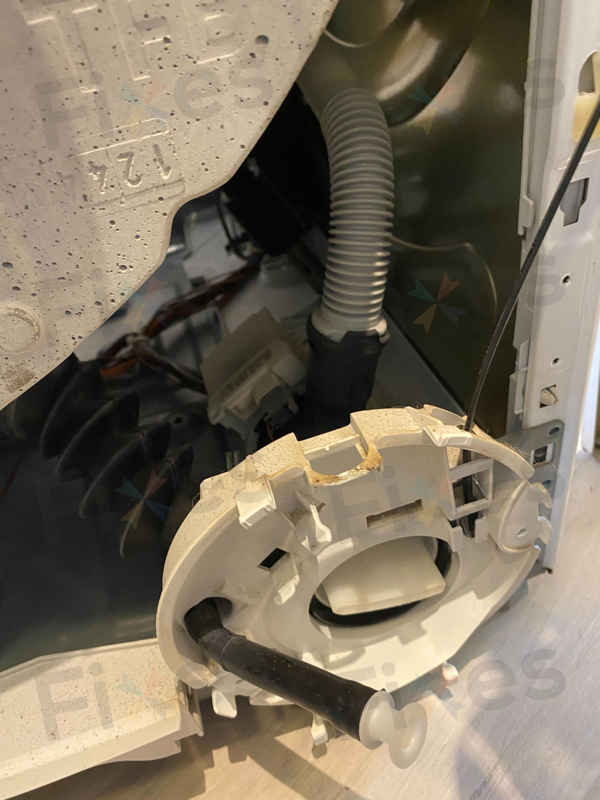 E18與E23故障碼輪流出現：這部Bosch WAW系列洗衣機的隱藏問題終於曝光 💡
