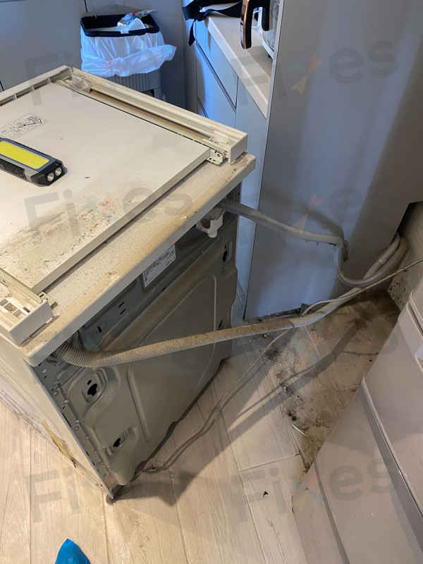 E18與E23故障碼輪流出現：這部Bosch WAW系列洗衣機的隱藏問題終於曝光 💡