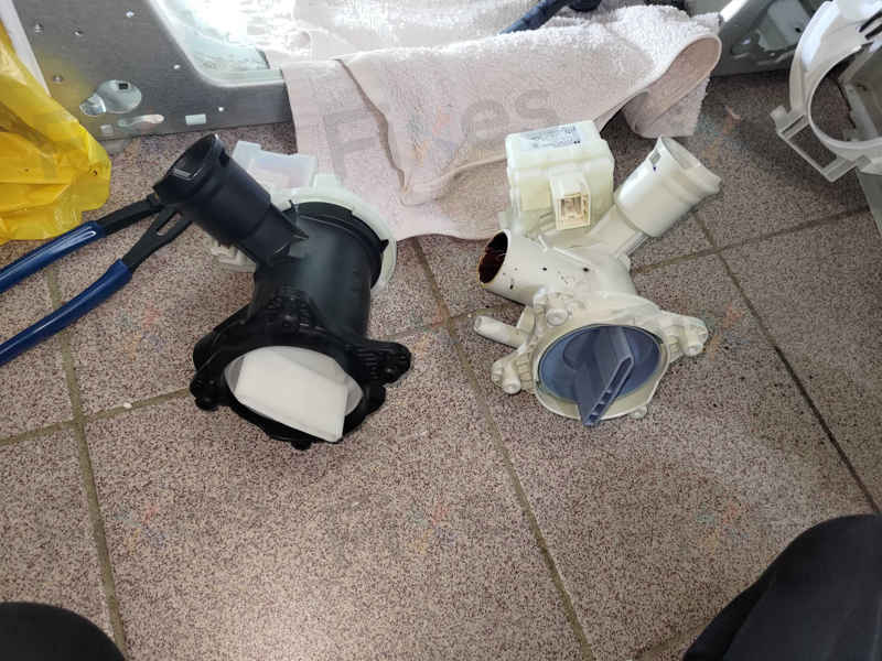 髮夾硬幣卡住排水系統,西門子洗衣機E18故障真相大白 🧾