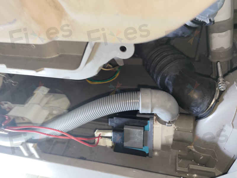 出現故障碼E20💧Electrolux伊萊克斯上置式洗衣機 EW6T4722AF