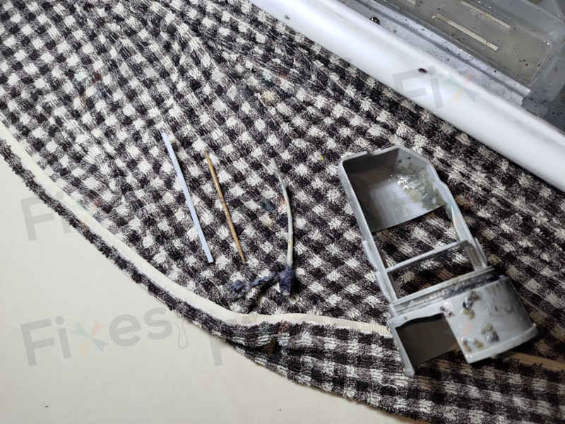出現故障碼E20,不排水🌀Electrolux伊萊克斯前置式洗衣機 EWF10843