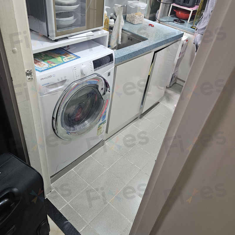 這部飛歌牌PWD系列洗衣機E20排水卡住,師傅拆濾器挖出銀仔寶藏🪙