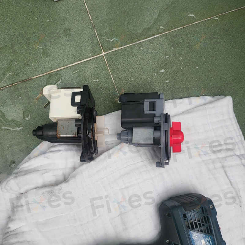 這部白朗BWF系列洗衣機E21故障碼背後的真相:排水泵更換實例 💫