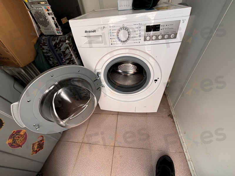 天台上的洗衣機困境:E21故障碼背後的真相揭秘 🏠
