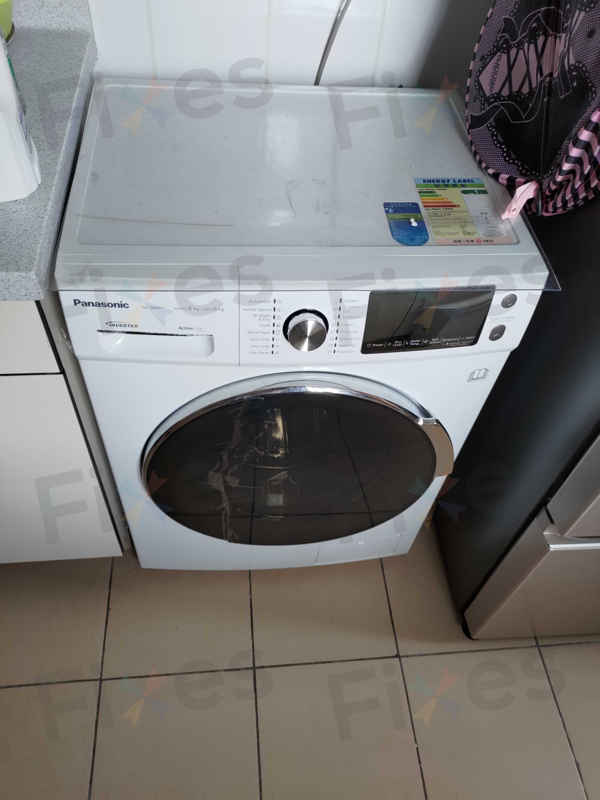 這部Panasonic NAS系列洗衣機E21故障碼背後的隱藏危機,排水泵老化有跡可循 🔍
