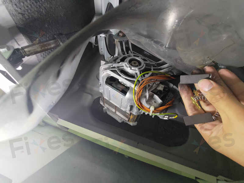 出現故障碼E21,洗衣機不轉動🛠Siemens西門子前置式洗衣機 WD12D460HK/07