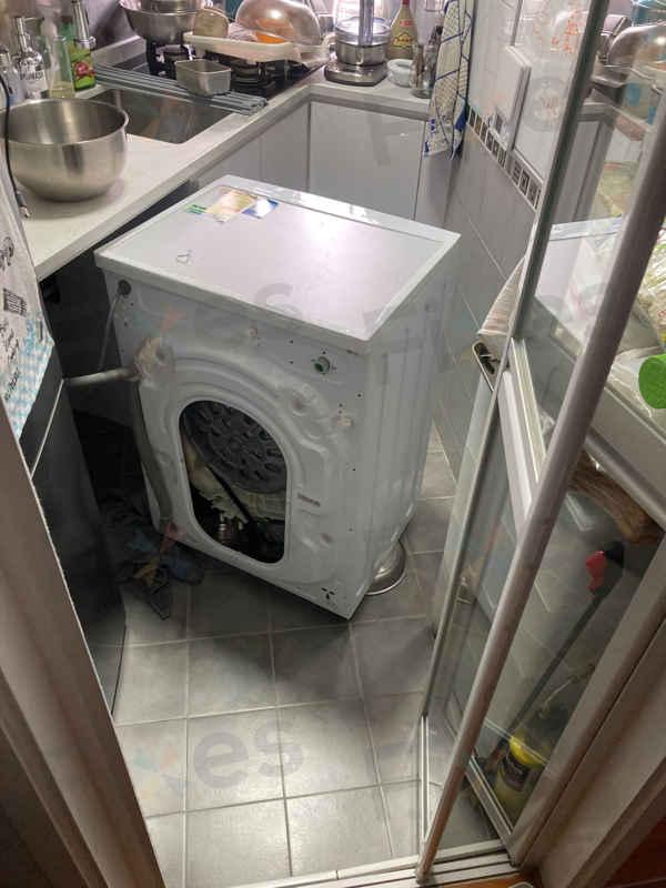 Miss So男友拆下機背釀亂，師傅4步換泵修復這部Panasonic NAS系列洗衣機E21排水故障 🔩