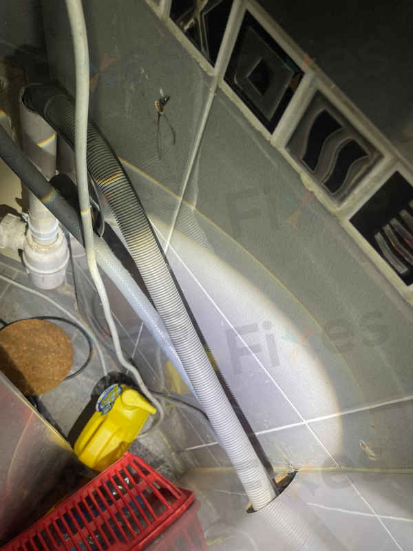 Miss So男友拆下機背釀亂，師傅4步換泵修復這部Panasonic NAS系列洗衣機E21排水故障 🔩