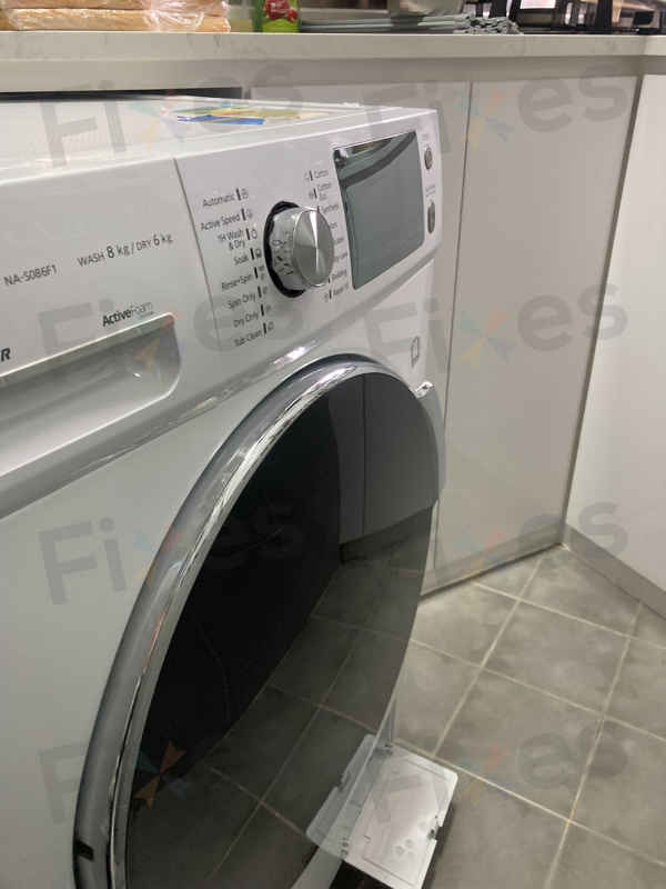 Miss So男友拆下機背釀亂，師傅4步換泵修復這部Panasonic NAS系列洗衣機E21排水故障 🔩