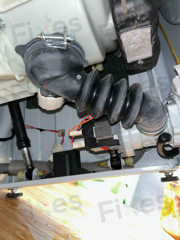 西門子洗衣機E21故障碼?看看這個成功維修案例 🛠️